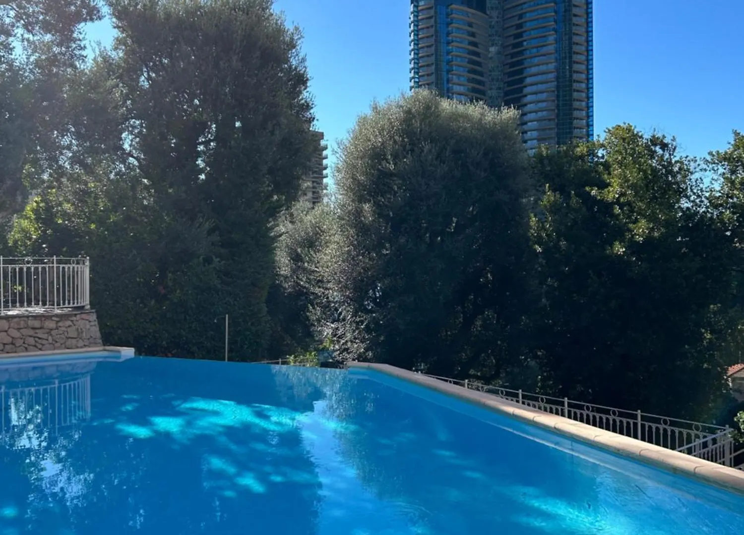 Studio De Luxe Portes De Monaco - Vue Mer - Piscine - Wifi דירה מונטה קרלו
